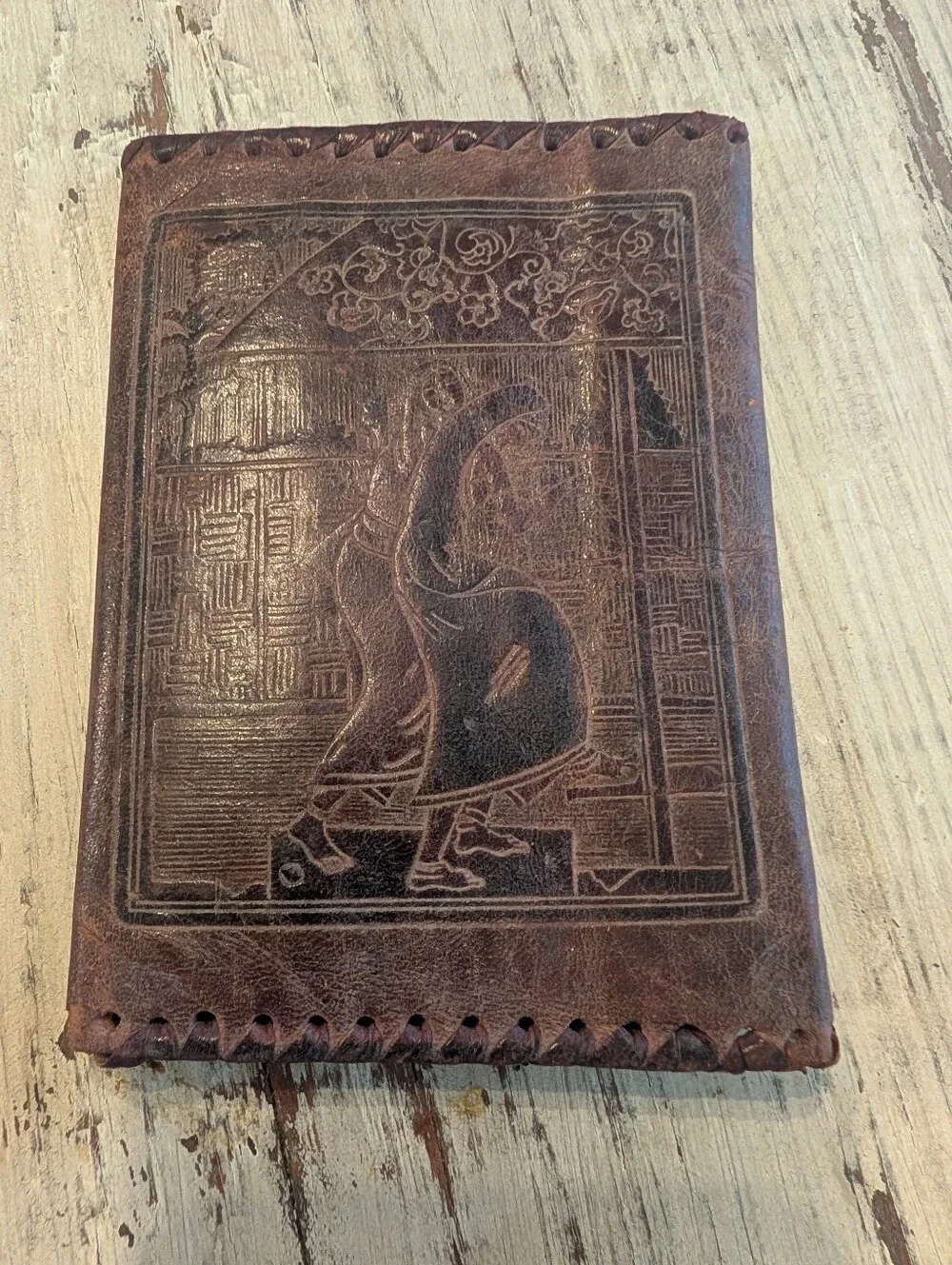 Vtg. Tri-fold Wallet